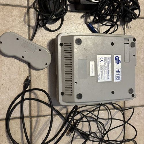 Super Nintendo SNES PAL console used, fully functional