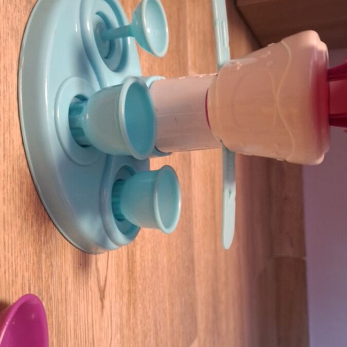 Play Doh modeling set ice cream maker like new with stamps