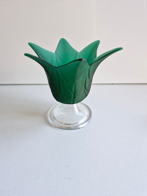 Decorative tulip-shaped ornament made of green matte glass with clear base like new