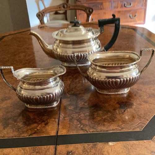 English Sheffield vintage tea set like new