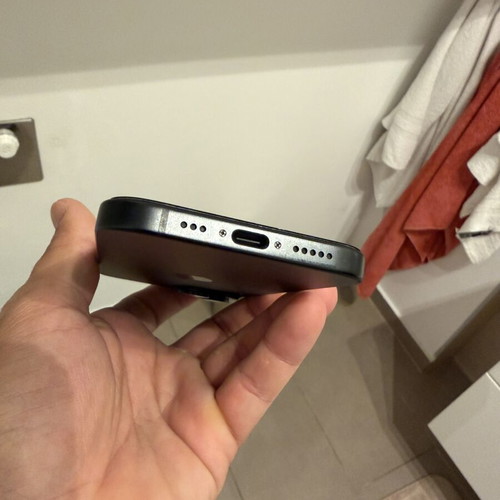 Apple iPhone 15 128GB