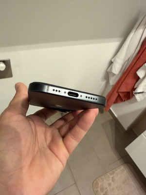 Apple iPhone 15 128GB