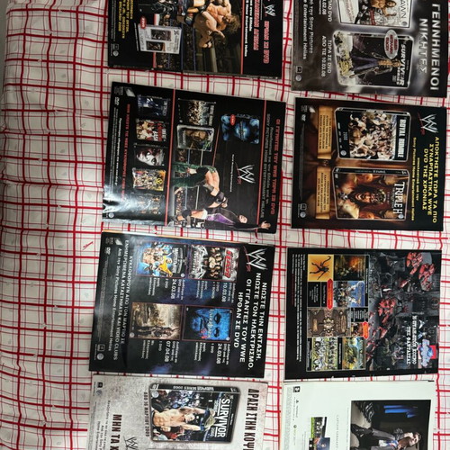 WWE magazines like new 2008-2009 in Greek