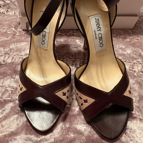 Jimmy Choo Blush Suede heels like new, size 36