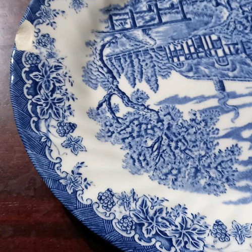 Churchill plate used with chip, decorative