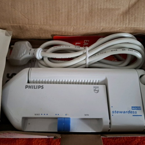 Philips World Travel Iron HD 1301 New