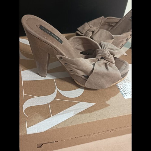 Zara wooden beige clogs, size 38