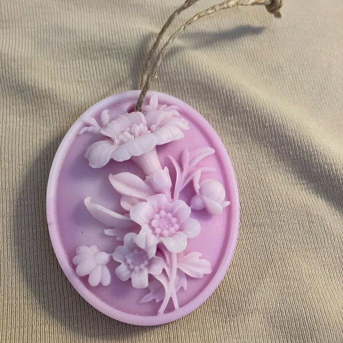 Scented wax tablets for wardrobe new with Dove Soap fragrance