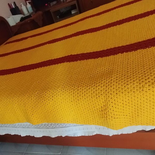 Handmade knitted blanket for double bed, new, 2.5x1.9 meters