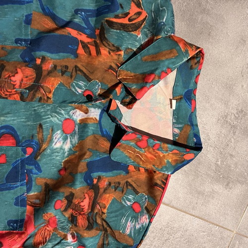 Multicolor oversized shirt like new, size M