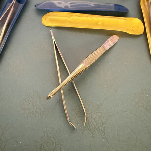 Eyebrow Tweezers set of 20 new with cases