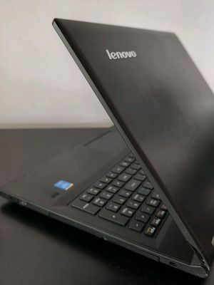 Lenovo E50-80 laptop μεταχειρισμένο με Intel Core i7, 16GB RAM, SSD 480GB