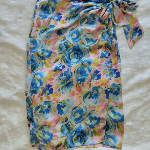 Vila satin floral midi skirt like new, small medium, pink multicolor