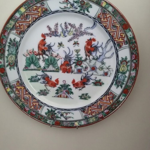 Decorative wall plates set like new, diam. 20 cm and 24 cm
