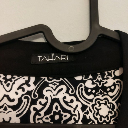 Tahari wrap dress like new, black and white, size M
