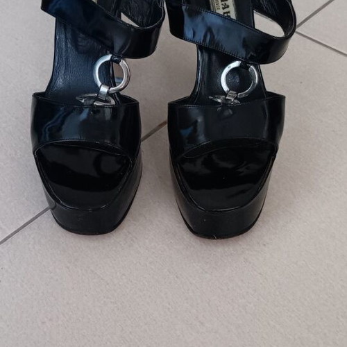Sagiakos patent leather platform sandals black like new size 38