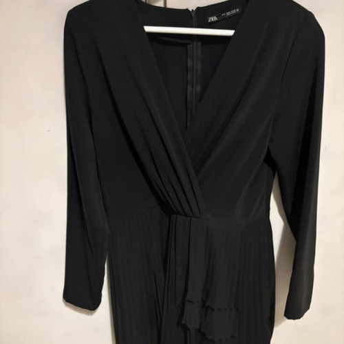 Zara one-piece shorts like new, black, size M