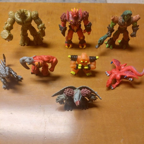Gormiti figures set of 8