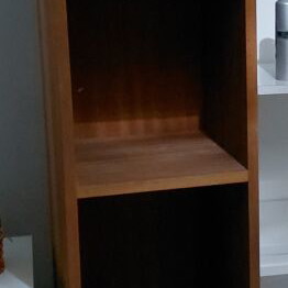 Bookshelf, height 1.85m, width 0.30m, depth 0.30m