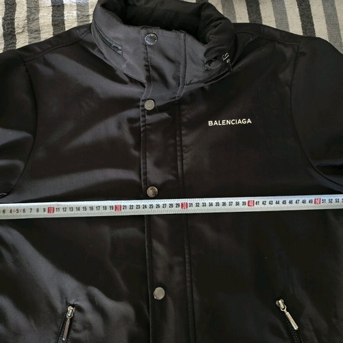 Balenciaga men's windbreaker jacket like new, black, sizes M-L