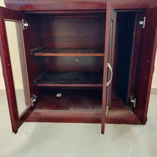 TV cabinet like new with side CD holder