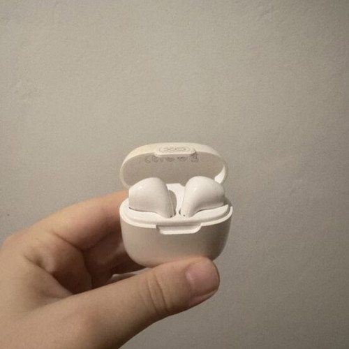 Earbuds used, good condition