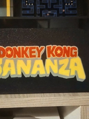 3D Printed Donkey Kong Bananza Faceplate for Nintendo Switch 2 Dock