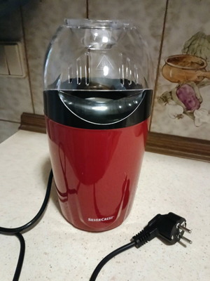Silver Crest popcorn machine with hot air