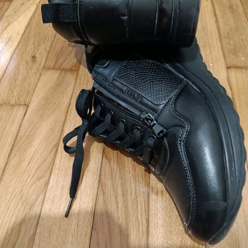Seven women's shoes like new, size 38, black