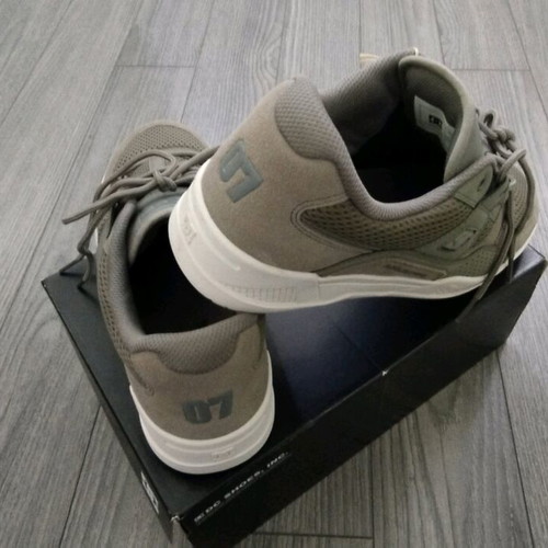 DC Construct Army shoes new, size 44