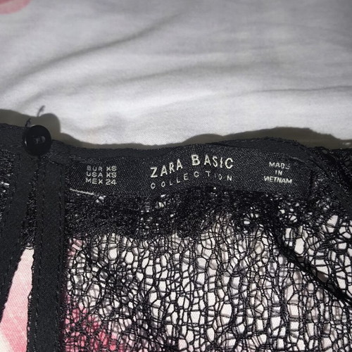 Zara Basic black lace blouse pleated design size XS like new