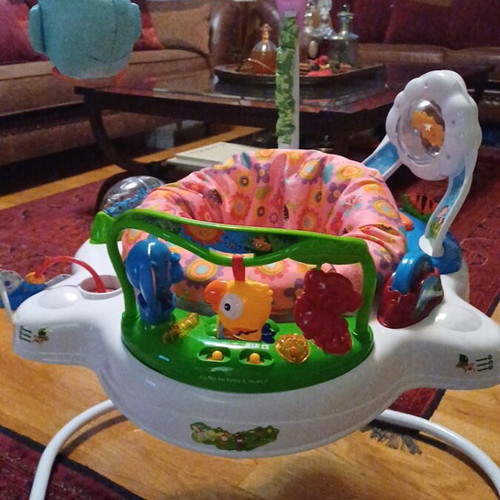 Trampoline like new for babies