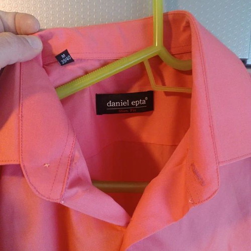 Men's slim fit shirt size M like new, pink
