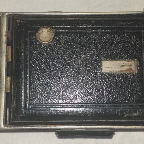 Balda camera used with Meyer Gorlitz Trioplan 105mm lens and leather case