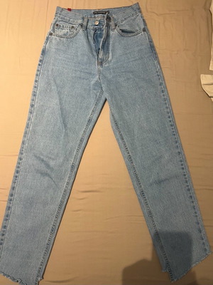 Salt and Pepper Barbara Light Cropped Jeans Size 24 New