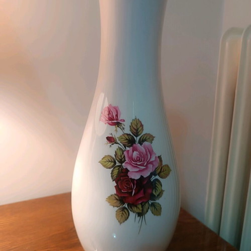 Porcelain vase new, romantic style from the 1970s