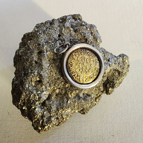 Ilias Lalaounis 18K Gold and 925 Silver Pendant 2007 Disc of Phaistos like new