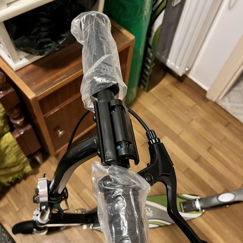 Scooter 200XB new with front and rear suspension and hand brake