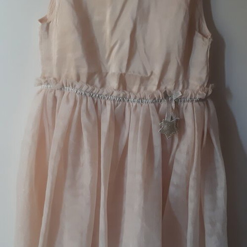 Dpam dresses like new, pack of 3 for ages 6-7, beige and green