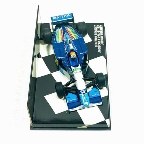 Minichamps 1:43 Benetton Renault Showcar B194/B195 Formula 1 model