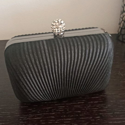 Τσαντάκι βραδινό clutch σαν καινούργιο, μαύρο
