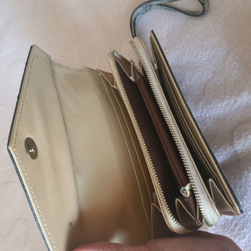 Large wallet like new