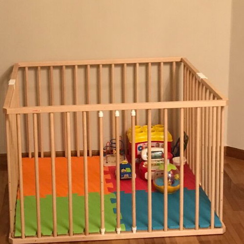 Wooden baby playpen like new