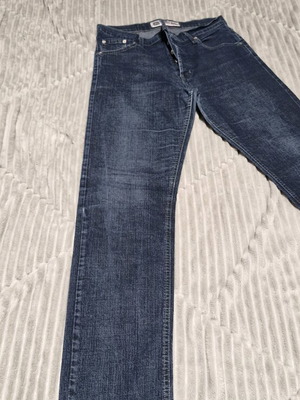 Fairfax skinny blue jean 32x34 like new