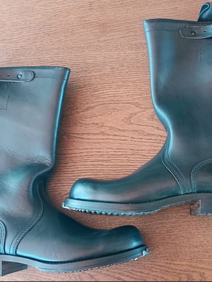 Vintage German boots leather new, model 1963 by Hess AG