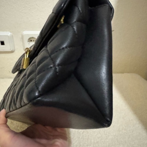 Kurt Geiger leather crossbody bag black like new