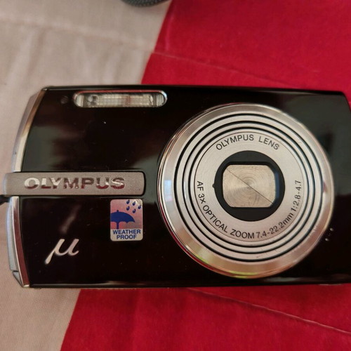 Olympus μ1200 ψηφιακή φωτογραφική μηχανή σαν καινούργιο με θήκη και κάρτα μνήμης