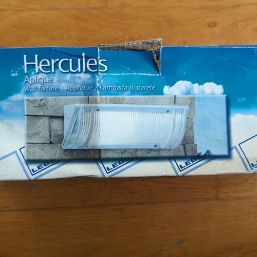 Outdoor lamp new, 26x9x9 cm, Max 60 watt, IP44