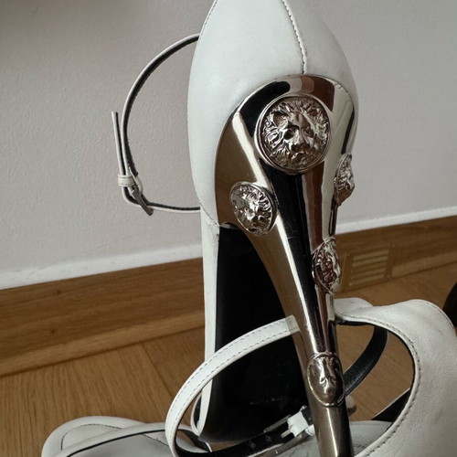 Versus by Versace high heels used No 40 with Lion Head heel