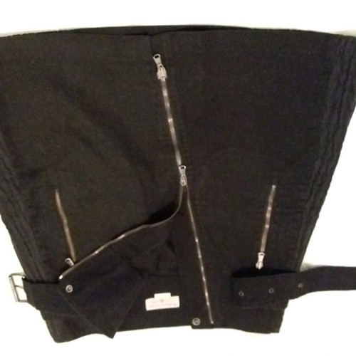 Marlboro Classics skirt size 42 used, black with zipper